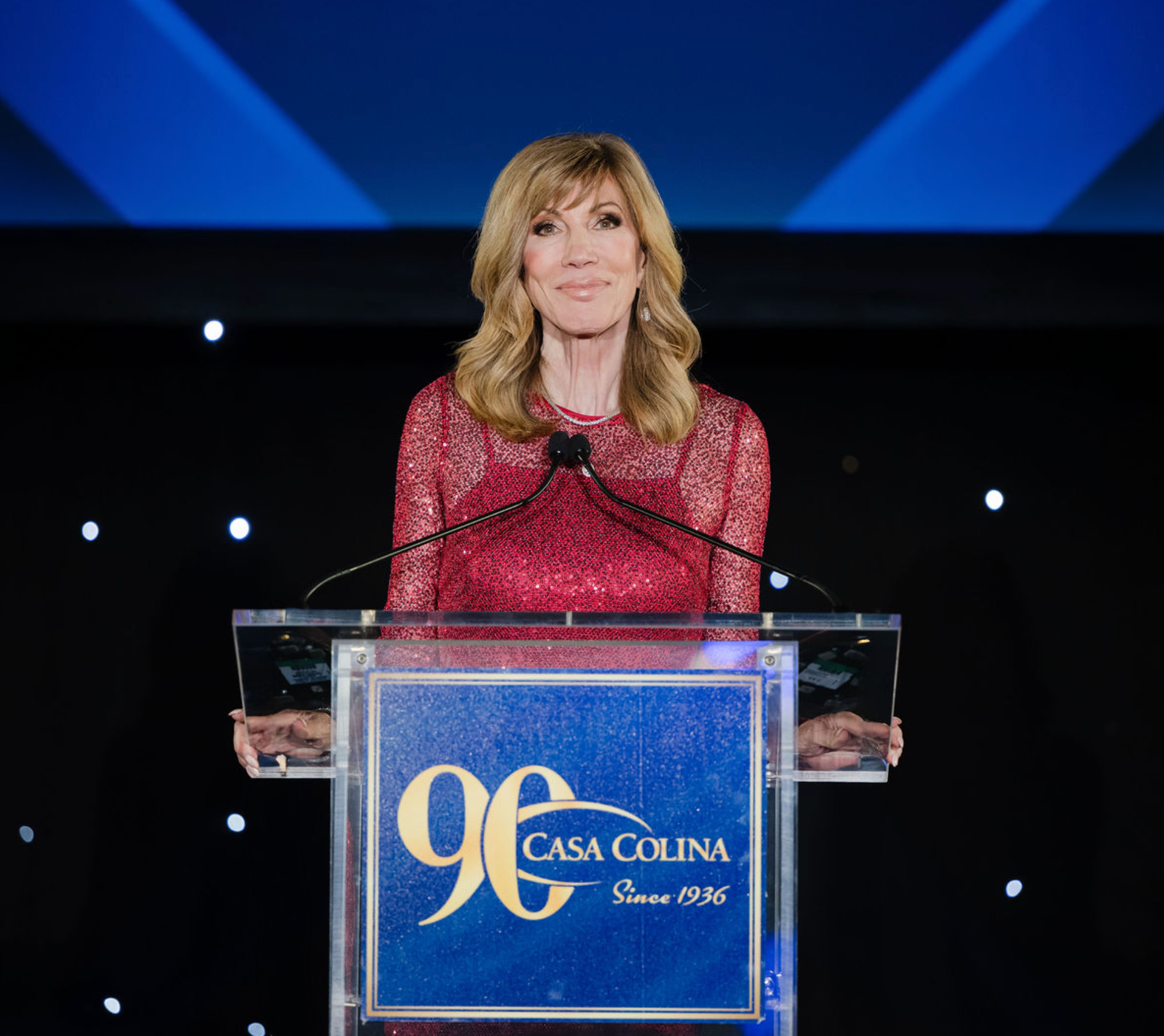 Host Leeza Gibbons