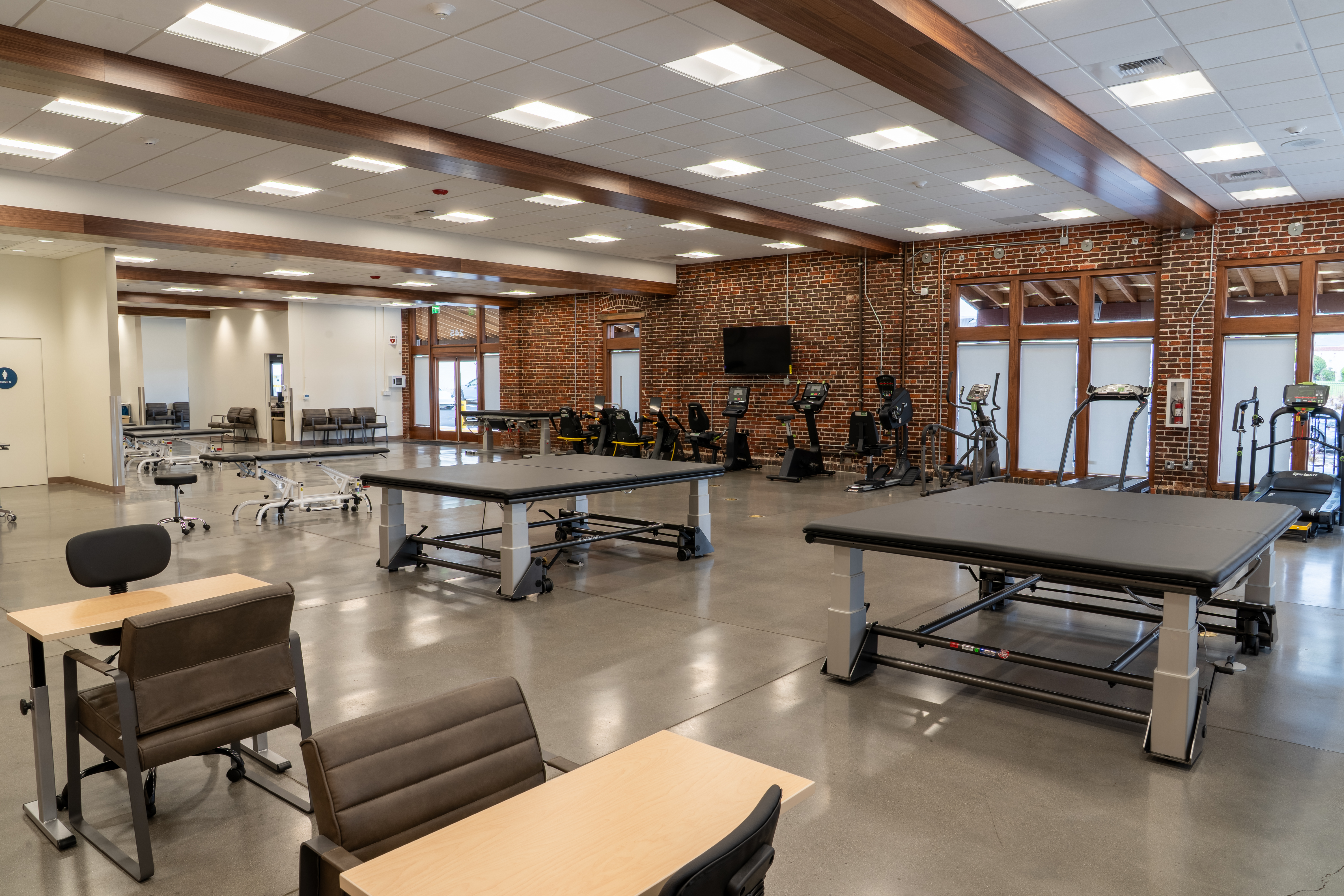 Casa Colina Physical Therapy & Rehabilitation Center – Monrovia interior